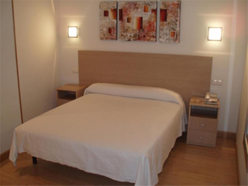 Hostal Francisco Salinas Burgo Zimmer foto