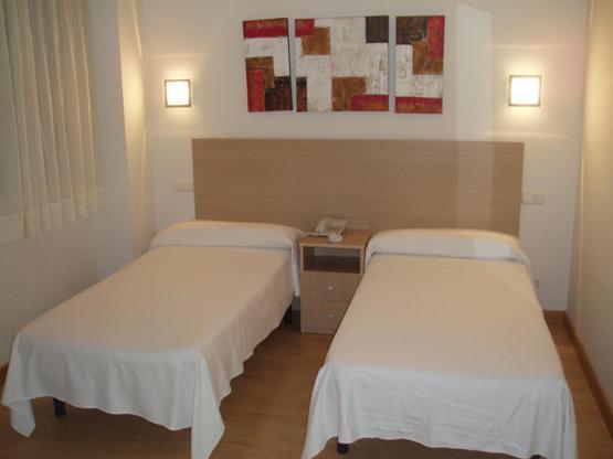 Hostal Francisco Salinas Burgo Zimmer foto