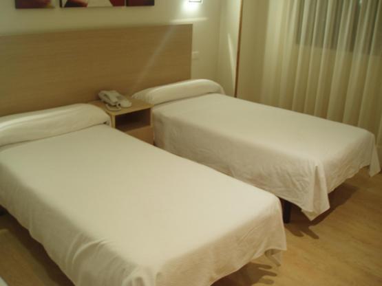 Hostal Francisco Salinas Burgo Zimmer foto